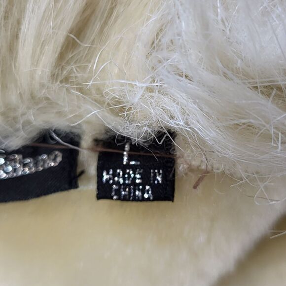 Essentials by Milano Vest - Picture 4 of 11